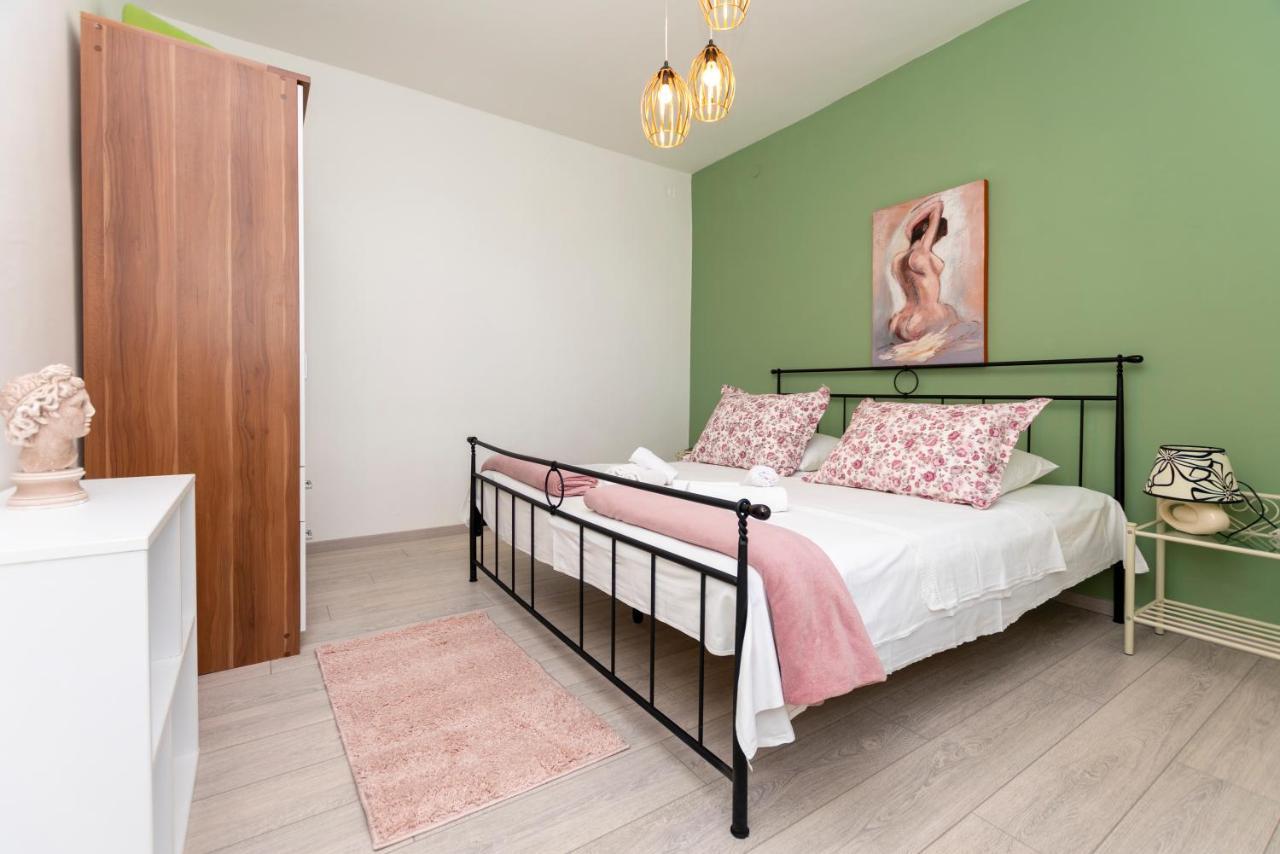 Apartments Villa White House Omis Ngoại thất bức ảnh